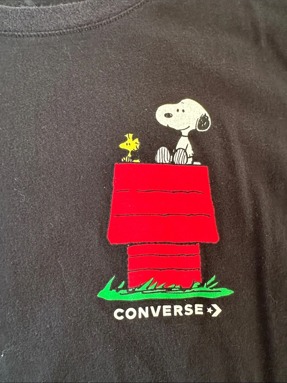 LIKE NEW 🆕 Converse Black Tee with Red Snoopy Doghouse Graphic